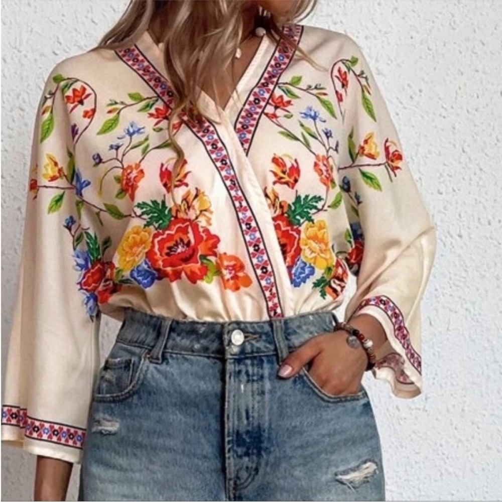 Gorgeous Bohemian Bright Colored Floral 3/4 Dolman Sleeve Bodysuit Size XL NWT - Picture 10 of 16